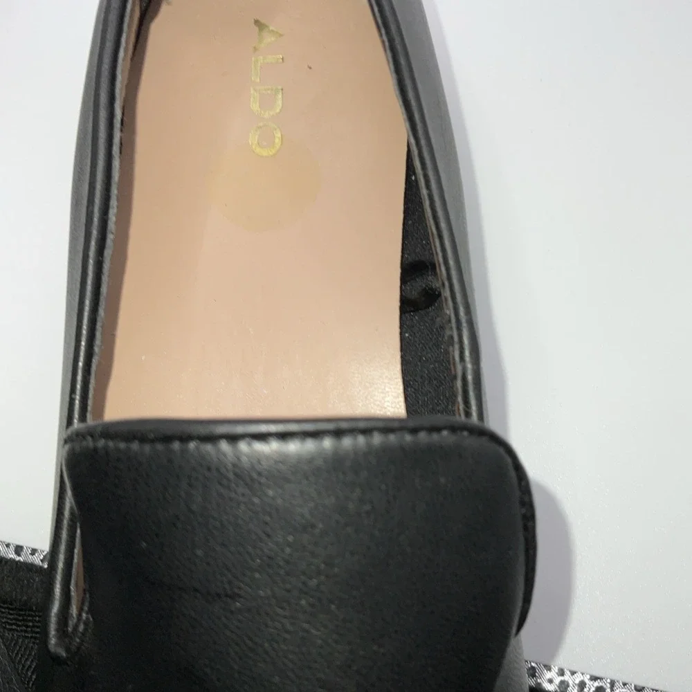 Aldo‎ Woman's Slip On Black Shoe Size 10M RUFFLE BOTTOM